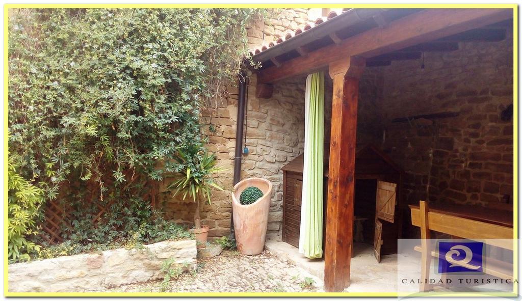 Barásoain Casa Rural Casa Julito מראה חיצוני תמונה