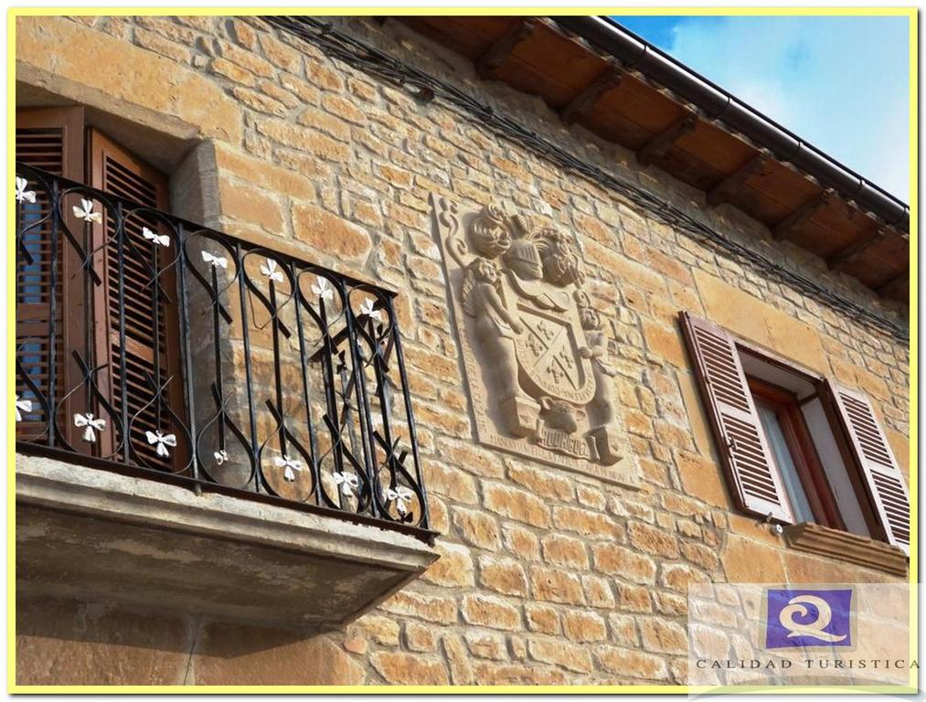 Barásoain Casa Rural Casa Julito מראה חיצוני תמונה